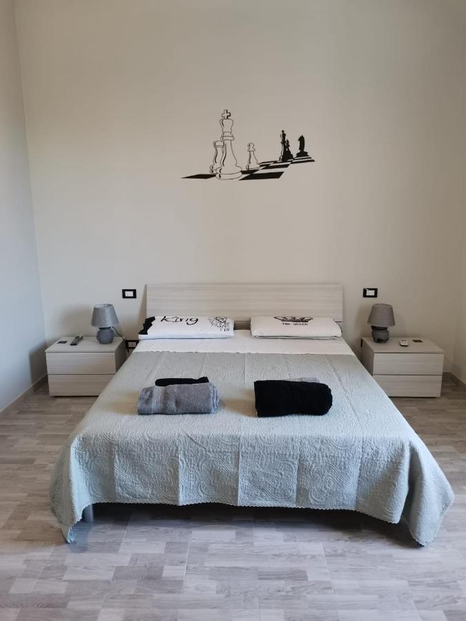 B&B Scacco Matto Tarento Habitación foto